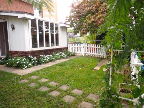 448 W Berkeley Uniontown PA 15401