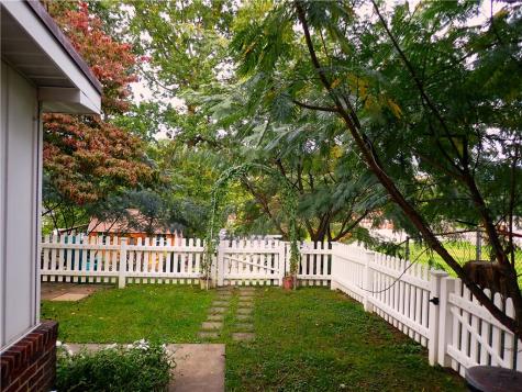 448 W Berkeley Uniontown PA 15401