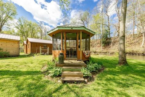 2771 River Drive Shenango PA 16134