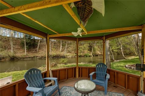 2771 River Drive Shenango PA 16134