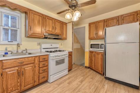 929 Roland Road Wilkins Township PA 15221