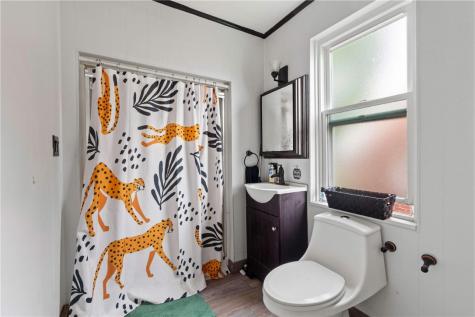 112 Bouquet Street Whitaker PA 15120