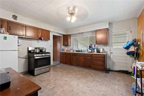 112 Bouquet Street Whitaker PA 15120