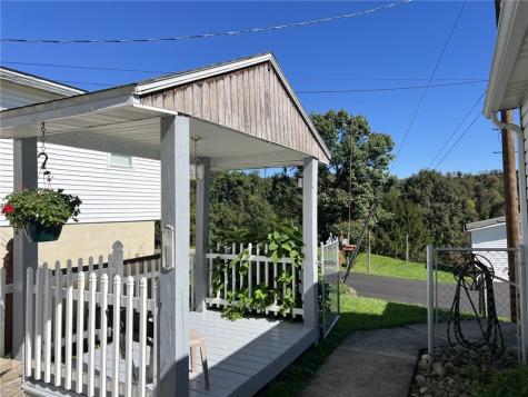 13 Dearth Lane Menallen Township PA 15401