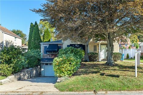 1329 Stanley Drive Penn Hills PA 15147