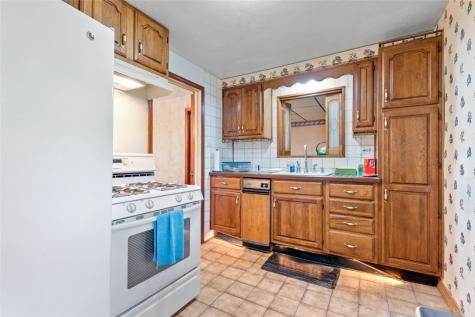 1329 Stanley Drive Penn Hills PA 15147