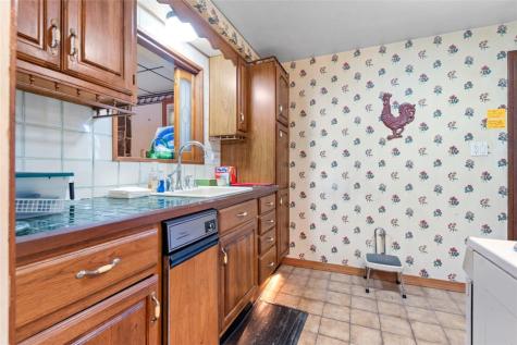 1329 Stanley Drive Penn Hills PA 15147