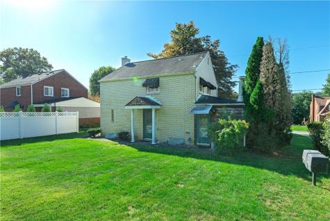 1329 Stanley Drive Penn Hills PA 15147