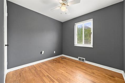 501 Sunnyland Avenue Overbrook PA 15227