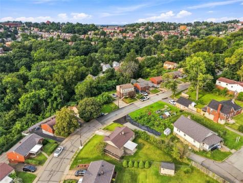 501 Sunnyland Avenue Overbrook PA 15227