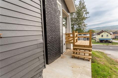 156 S Ninth Street Connellsville PA 15425