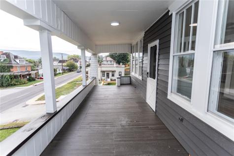 156 S Ninth Street Connellsville PA 15425