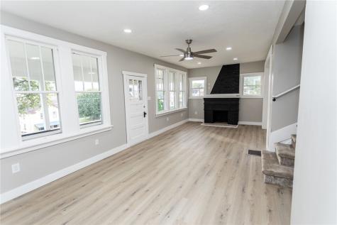 156 S Ninth Street Connellsville PA 15425