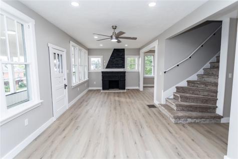 156 S Ninth Street Connellsville PA 15425