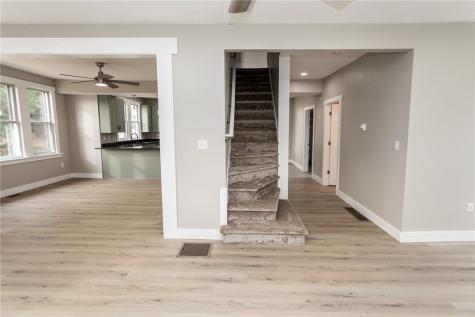 156 S Ninth Street Connellsville PA 15425