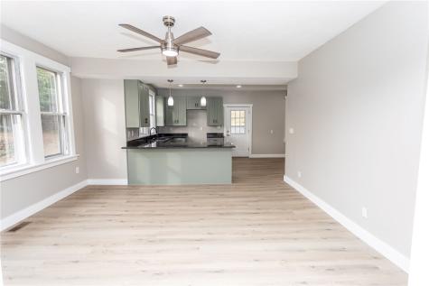 156 S Ninth Street Connellsville PA 15425