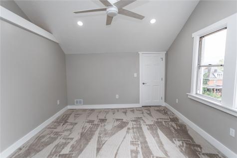 156 S Ninth Street Connellsville PA 15425