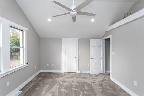 156 S Ninth Street Connellsville PA 15425