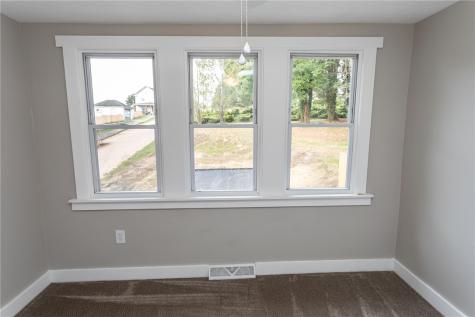 156 S Ninth Street Connellsville PA 15425