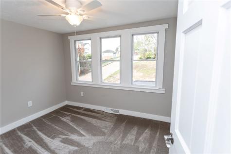 156 S Ninth Street Connellsville PA 15425