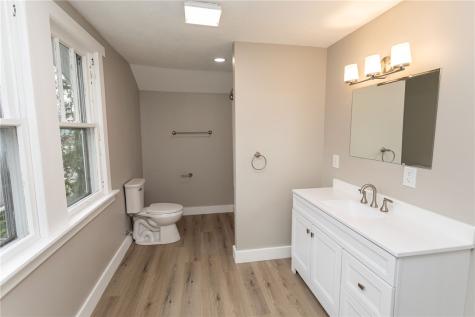 156 S Ninth Street Connellsville PA 15425