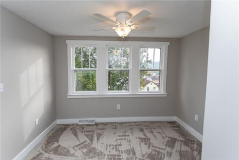 156 S Ninth Street Connellsville PA 15425