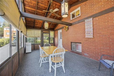 1383 Meadowlark Drive Scott Township PA 15243