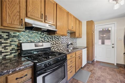 1383 Meadowlark Drive Scott Township PA 15243
