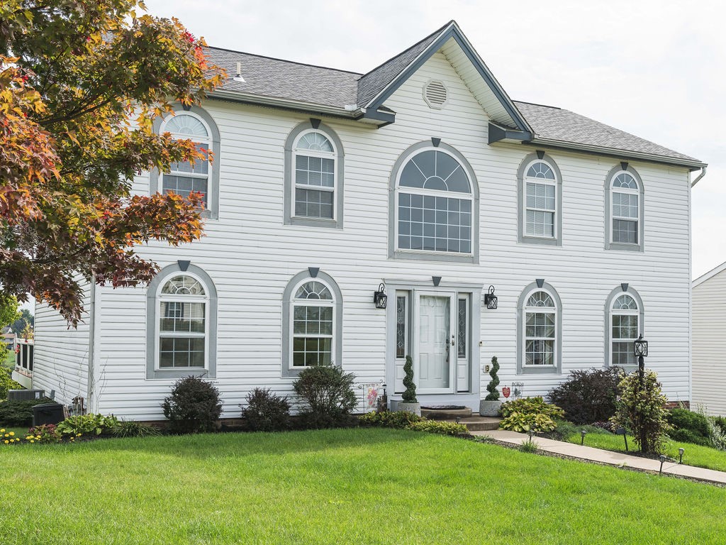 718 Woodbridge Drive South Fayette PA 15071
