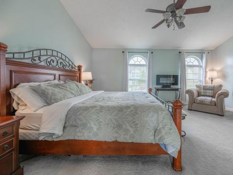 718 Woodbridge Drive South Fayette PA 15071