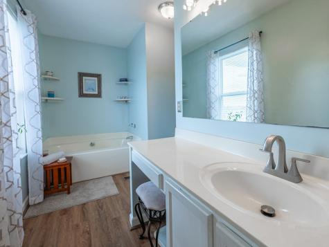 718 Woodbridge Drive South Fayette PA 15071