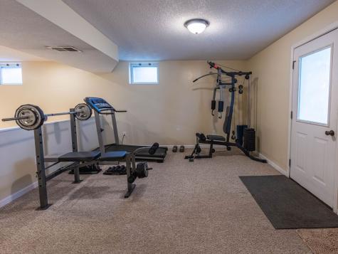 718 Woodbridge Drive South Fayette PA 15071