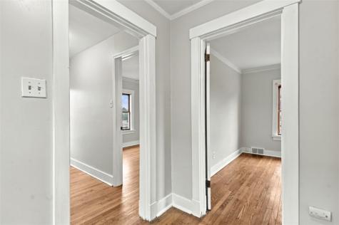 2004 Pioneer Avenue Brookline PA 15226