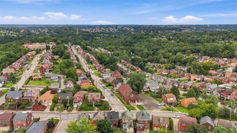 2004 Pioneer Avenue Brookline PA 15226