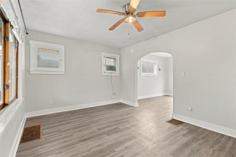 2004 Pioneer Avenue Brookline PA 15226