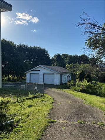 136 Hatfield Road Menallen Township PA 15480