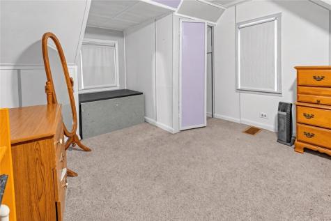 428 Lawnview Avenue Neshannock Township PA 16105