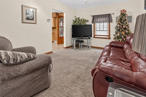 428 Lawnview Avenue Neshannock Township PA 16105
