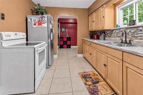 428 Lawnview Avenue Neshannock Township PA 16105
