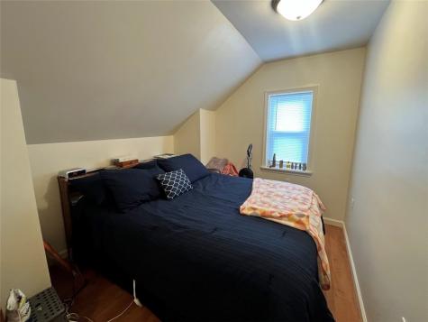 154 1/2 W Greene Street Waynsbrg/frankln Township PA 15370