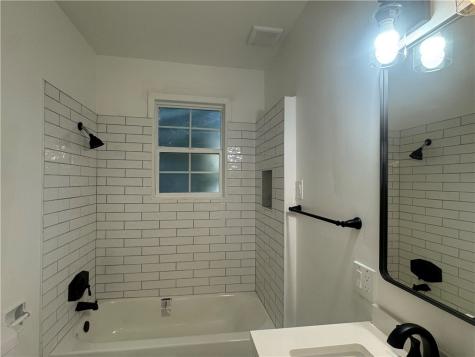 1922 Kenneth Avenue Arnold PA 15068