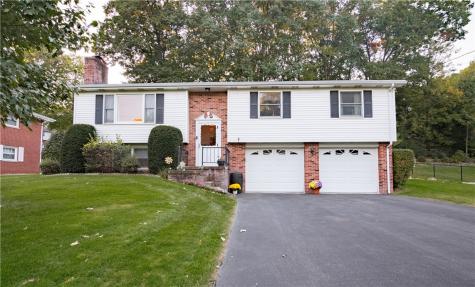 211 Cherokee Drive Center Township PA 16001