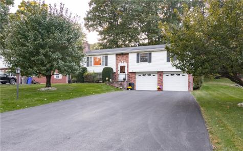 211 Cherokee Drive Center Township PA 16001