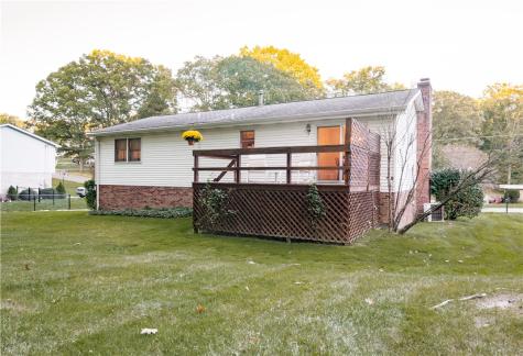 211 Cherokee Drive Center Township PA 16001
