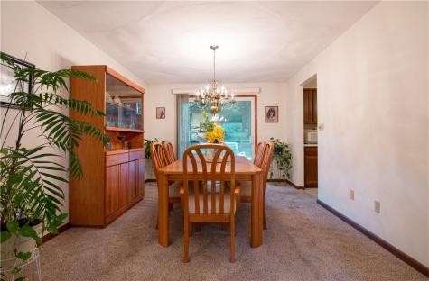 211 Cherokee Drive Center Township PA 16001