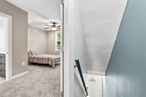 861 Railroad Street Mckees Rocks PA 15136