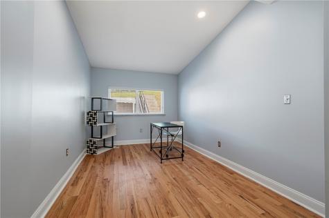 915 Mccandless Avenue Lawrenceville PA 15201