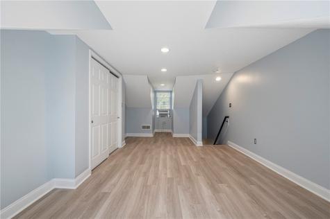 915 Mccandless Avenue Lawrenceville PA 15201