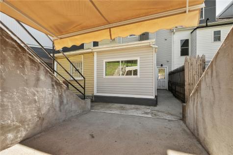 915 Mccandless Avenue Lawrenceville PA 15201