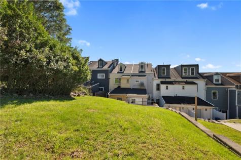 915 Mccandless Avenue Lawrenceville PA 15201